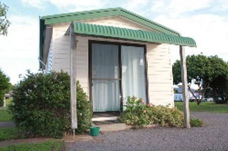 Abel Tasman Cabins Devonport - Accommodation Port Macquarie 2