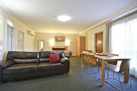 Abel Tasman Motor Inn - Accommodation Port Macquarie 3