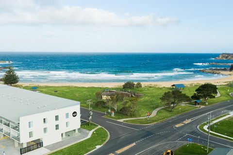 Abode Malua Bay - Accommodation Port Macquarie 3