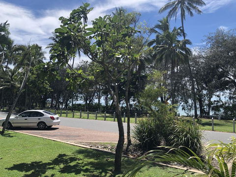 Absolute Beachfront - Accommodation Port Macquarie 3
