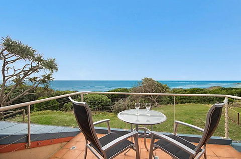 Absolute Beachfront At Hastings - Accommodation Port Macquarie 0
