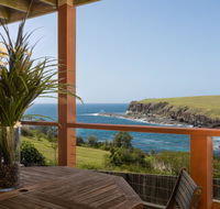 Absolute Oceanfront Cottage - Accommodation Port Macquarie