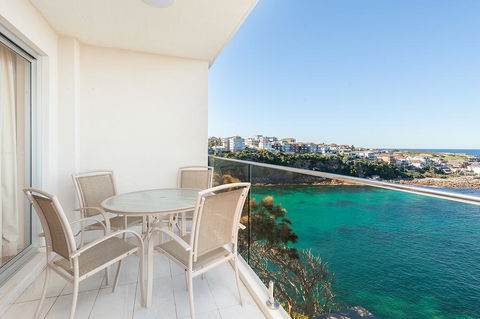 Absolute Water Front Coogee!!! - Accommodation Port Macquarie 2