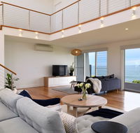 Absolute Waterfront - Accommodation Port Macquarie