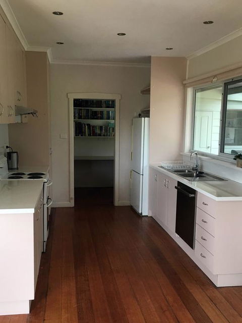 Absolute Waterfront - Accommodation Port Macquarie 3