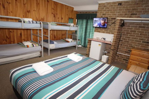 Acacia Snowy Motel - Accommodation Port Macquarie 3