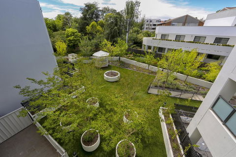Accommodate Canberra - Century - Accommodation Port Macquarie 3