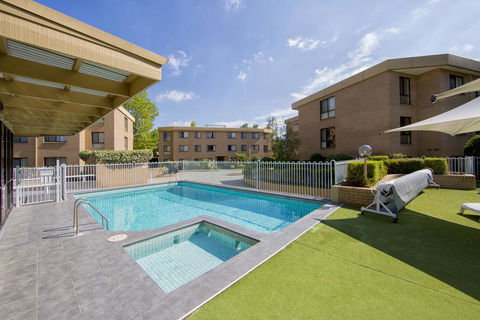 Accommodate Canberra - Kingston Court - Accommodation Port Macquarie 1