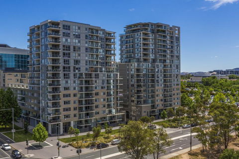 Accommodate Canberra - New Acton - Accommodation Port Macquarie 3