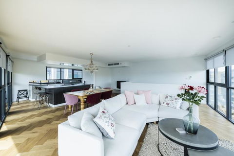 Accommodate Canberra - Warehouse - Accommodation Port Macquarie 0