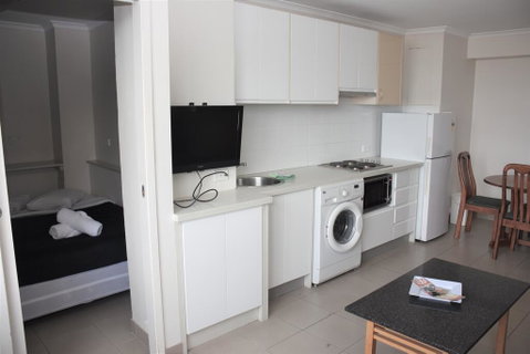 Accommodation Sydney City Centre - Hyde Park Plaza 3 Bedroom 1 Bathroom Apartment - Accommodation Port Macquarie 3