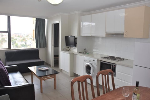 Accommodation Sydney City Centre - Hyde Park Plaza 3 Bedroom 1 Bathroom Apartment - Accommodation Port Macquarie 2