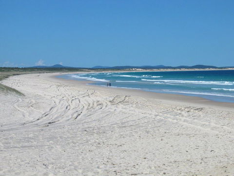 Across The Road From The Beach! - Accommodation Port Macquarie 3