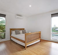 Adelaide Holiday Homes - Accommodation Port Macquarie