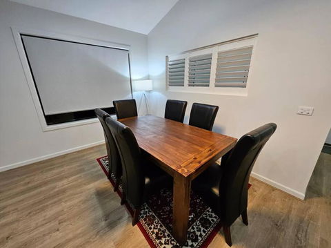 E 4 Room Retreat Family Friendly - Accommodation Port Macquarie 4