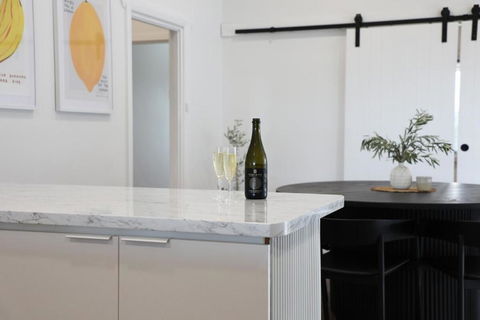 Dreamy Abode - Vineyard Retreat - Accommodation Port Macquarie 3