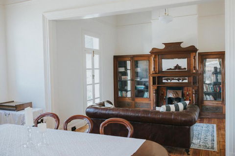 Dubuque Bed And Breakfast - Accommodation Port Macquarie 3