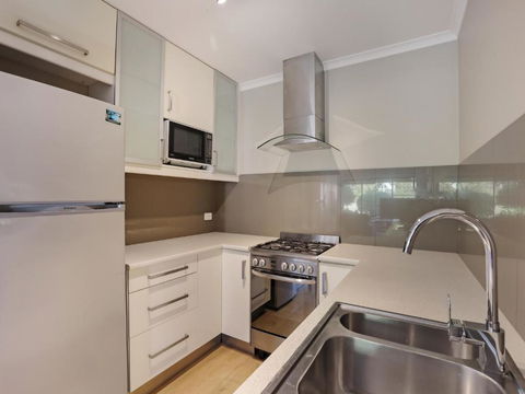 Eagle Heights Holiday Units - Accommodation Port Macquarie 4