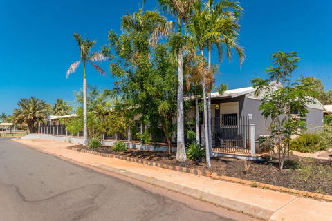 Econo Lodge Karratha - Accommodation Port Macquarie 2