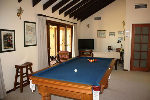 Eleebana Guest House - Accommodation Port Macquarie 3
