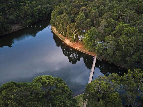 Evedon Lakeside Retreat - Accommodation Port Macquarie 0