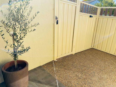 Family Favourite, Spacious 2 Bedroom Unit - Accommodation Port Macquarie 4