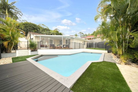Family Escape Serene Oasis With Pool And AC - Accommodation Port Macquarie 0