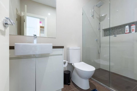 Family Oasis Walking Distance To Chadstone SC - Accommodation Port Macquarie 3