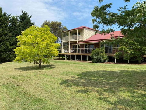 Farmhouse In The Heart Of Wine Country, 10 Minutes To Beach - Accommodation Port Macquarie 0