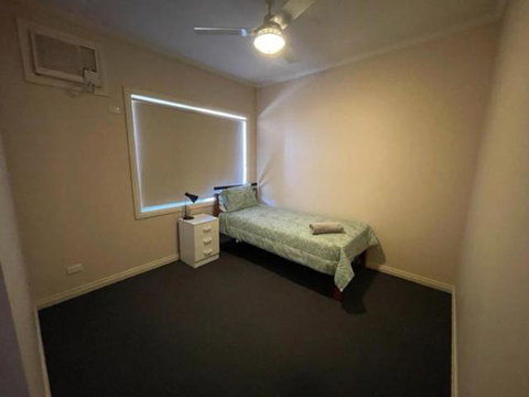 Four Bedroom House On Masters South Hedland - Accommodation Port Macquarie 3