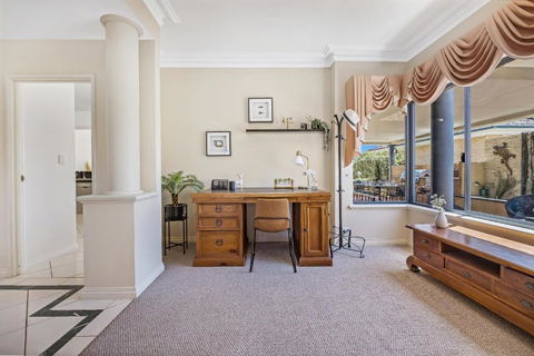Fun In The Sun Pool Bliss & Ocean Views - Accommodation Port Macquarie 3