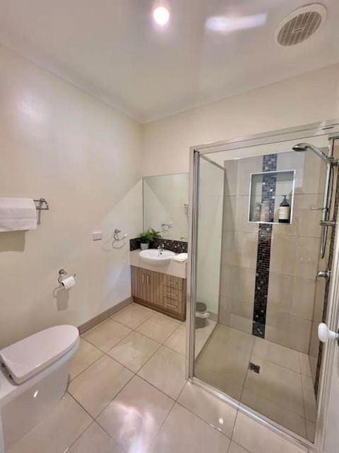 Galbraith Beach Studios - Studio 1 - Accommodation Port Macquarie 3