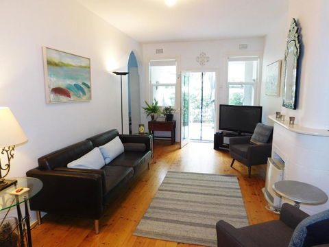 Garden Apartment In The Heart Of Double Bay - Accommodation Port Macquarie 2