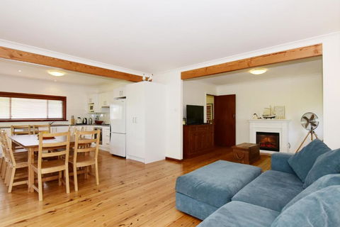 GERR14C - Salty Dog - Accommodation Port Macquarie 1