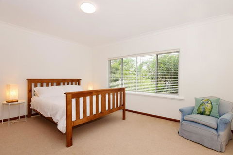 GERR14C - Salty Dog - Accommodation Port Macquarie 4