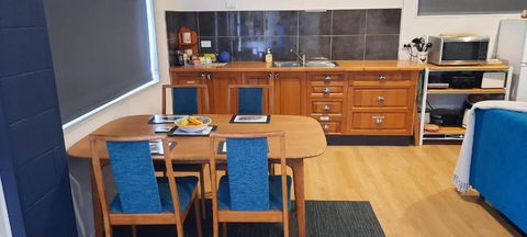 GOLDFIELDS STUDIO APARTMENT, Beaconsfield - Fully Self-contained, Air-conditioning - Accommodation Port Macquarie 3