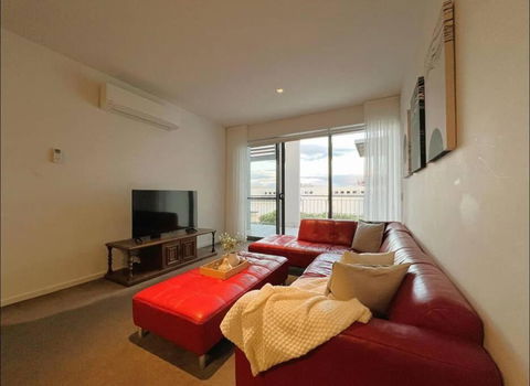 GW24-1 BATH 2 BR At The Glen With FREE Parking And Balcony - Accommodation Port Macquarie 3