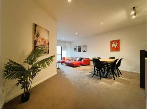 GW24-1 BATH 2 BR At The Glen With FREE Parking And Balcony - Accommodation Port Macquarie 2