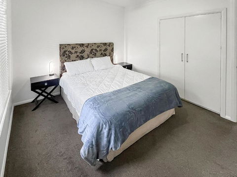 H2O Holiday Apartments - Unit 10 - Accommodation Port Macquarie 2
