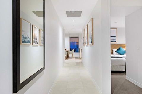 GUARANTEED OCEAN VIEW - Level 16 And Up - Soul Surfers Paradise - Self Contained &Privately Managed - Accommodation Port Macquarie 1