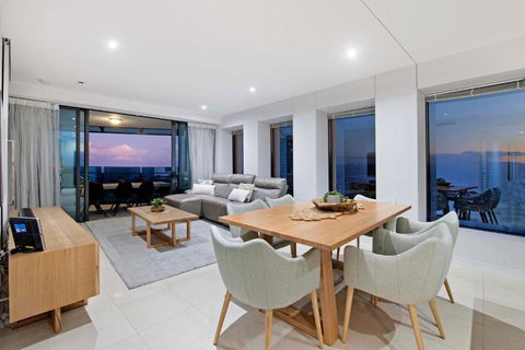GUARANTEED OCEAN VIEW - Level 16 And Up - Soul Surfers Paradise - Self Contained &Privately Managed - Accommodation Port Macquarie 4