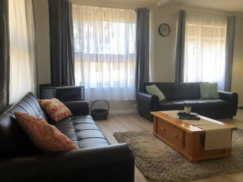 Heart Of The Farm Country Cottage In Tallarook - Accommodation Port Macquarie 2