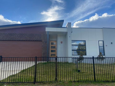 Home Away From Home - Accommodation Port Macquarie 3