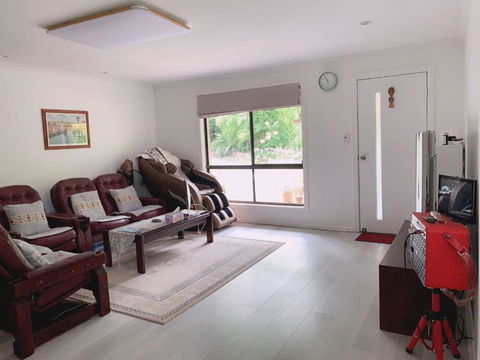Home Away From Home-(Room1) - Accommodation Port Macquarie 2