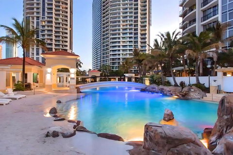 Iconic Chevron Renaissance Private Apartments - Accommodation Port Macquarie 0