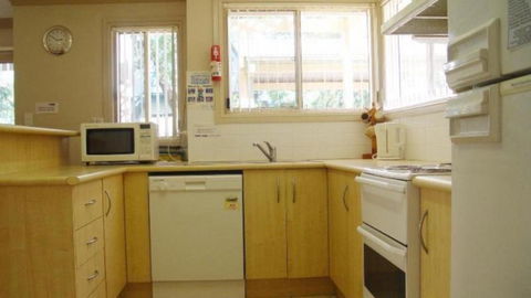 Idyllic Seaside Hideaway - Accommodation Port Macquarie 2