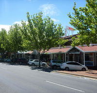 Adelaide Travellers Inn Backpackers Hostel - Accommodation Port Macquarie