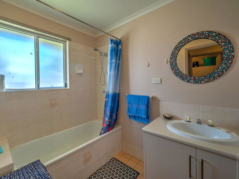 Affordable Holiday Home - Accommodation Port Macquarie 3