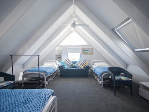 Affordable Twin Peaks 1 - Accommodation Port Macquarie 3