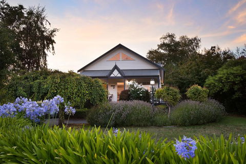 Aggies Way Daylesford - Accommodation Port Macquarie 1